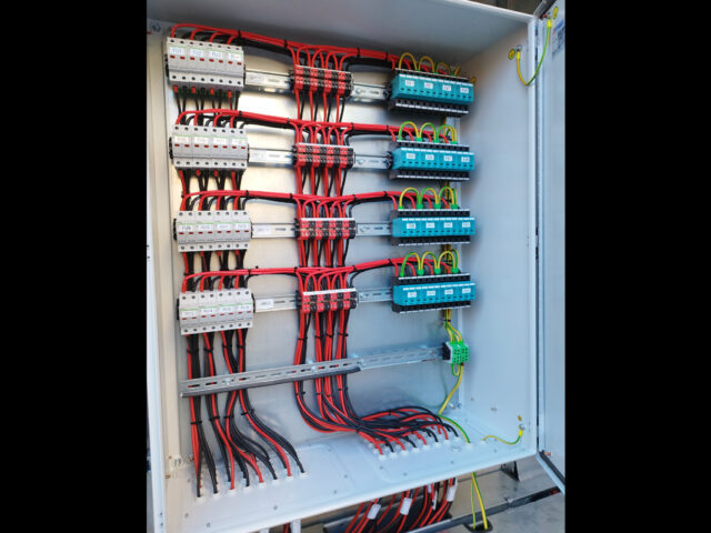 Výroba FVE DC Rozvaděčů Průmyslová